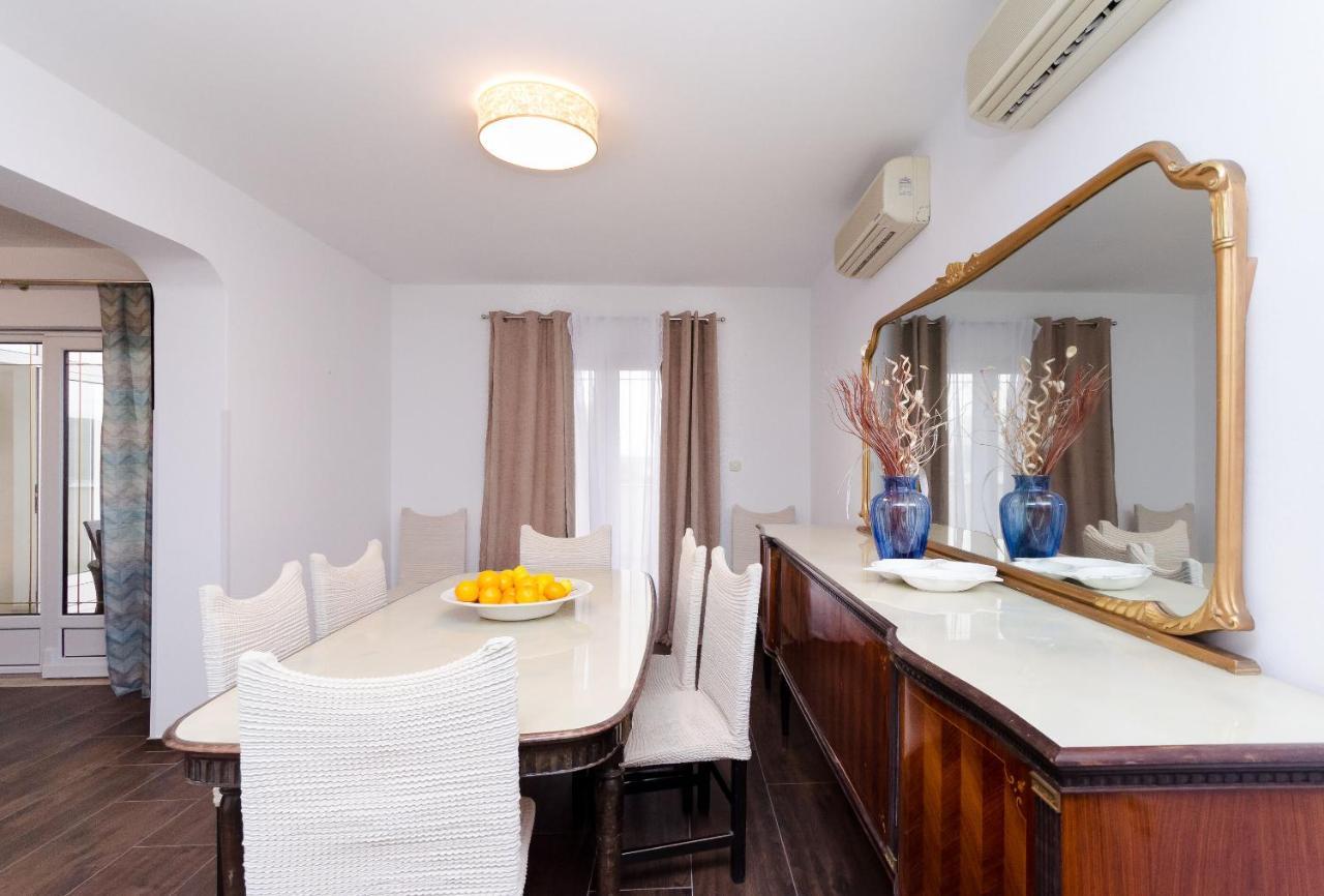 Apartments Milan Rakalj 외부 사진