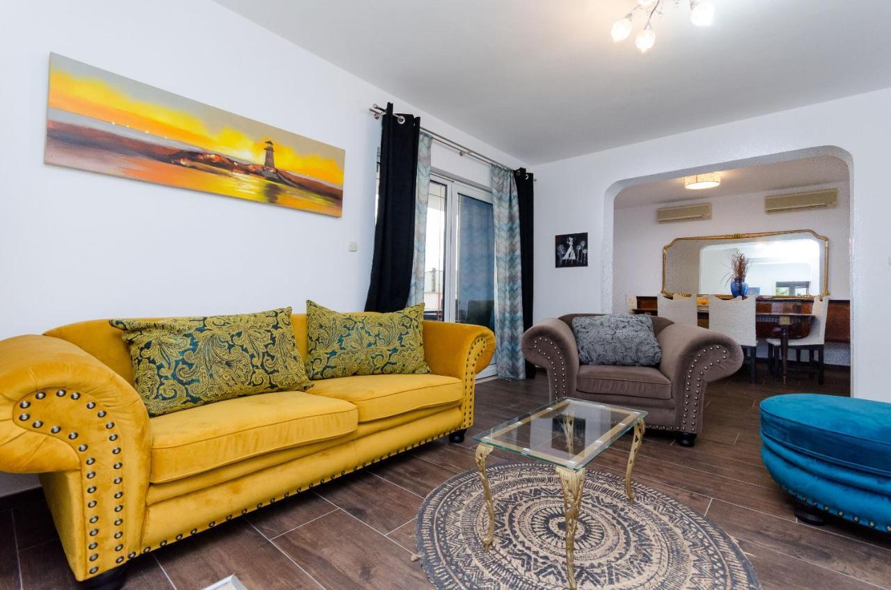 Apartments Milan Rakalj 외부 사진