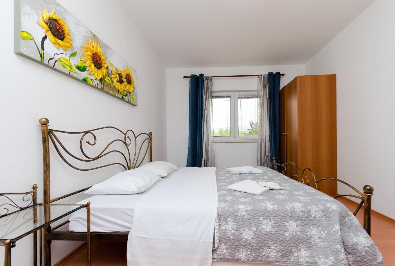 Apartments Milan Rakalj 외부 사진