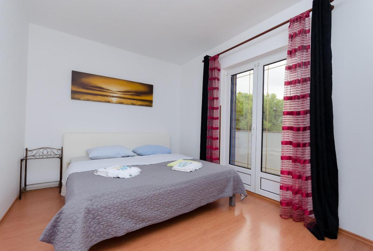 Apartments Milan Rakalj 외부 사진