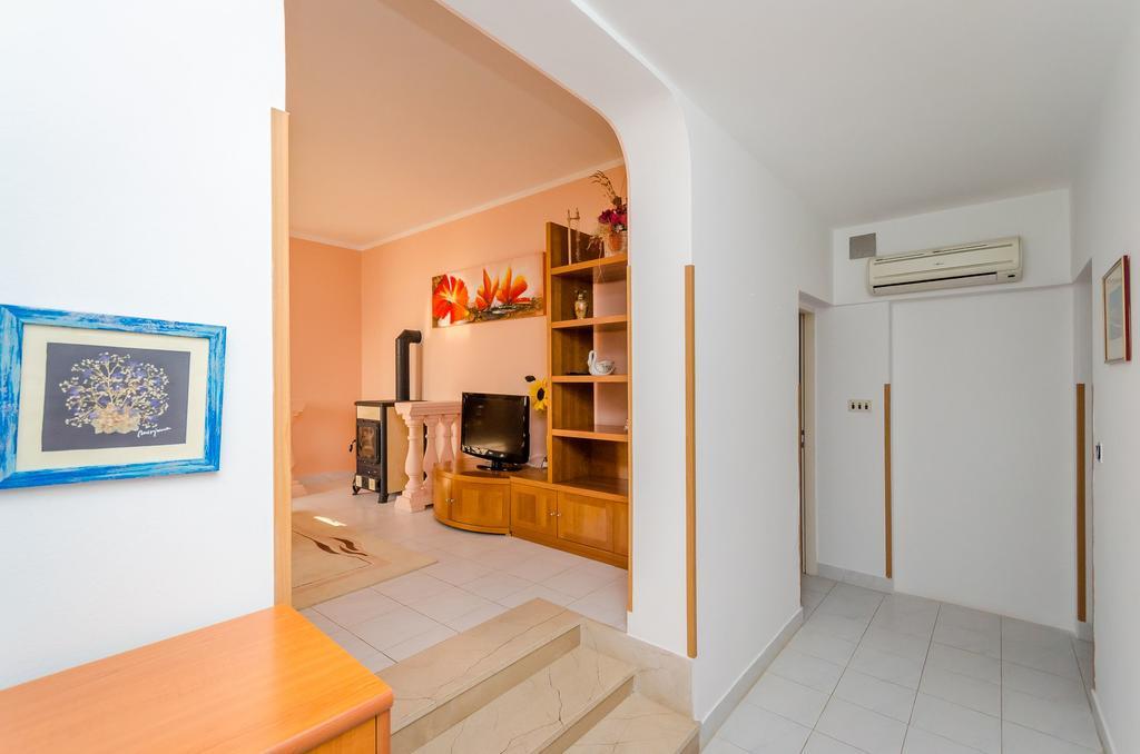 Apartments Milan Rakalj 외부 사진